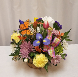 Spring Basket- Deluxe  from Shaw Florists in Grand Rapids, MN