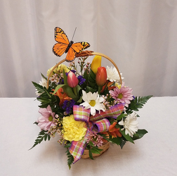Spring Basket from Shaw Florists in Grand Rapids, MN