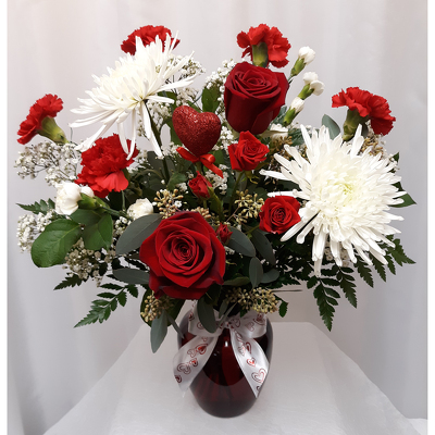 Valentine Classic from Shaw Florists in Grand Rapids, MN